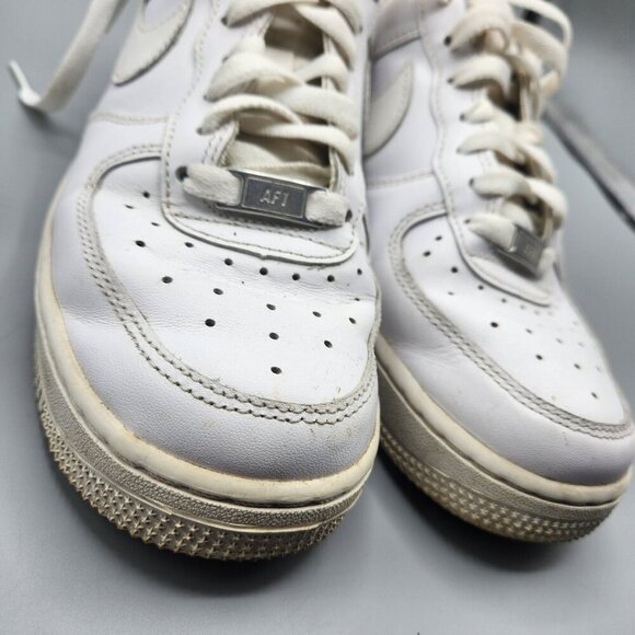 Nike Air Force 1 Low 2019 Womens Size 7 Triple White 315115-112 Sneakers - Picture 3 of 11